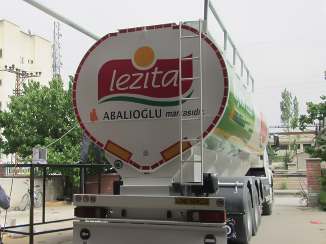 TÖKE MAKÝNA  helezonlu yem silobasý imalatý